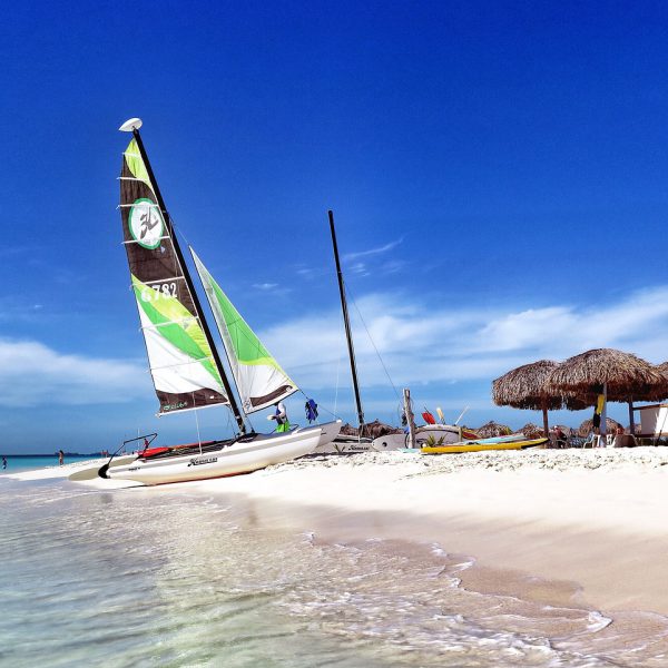 Paquete Cayo Guillermo Iberostar Grand Packard + Iberostar Selection